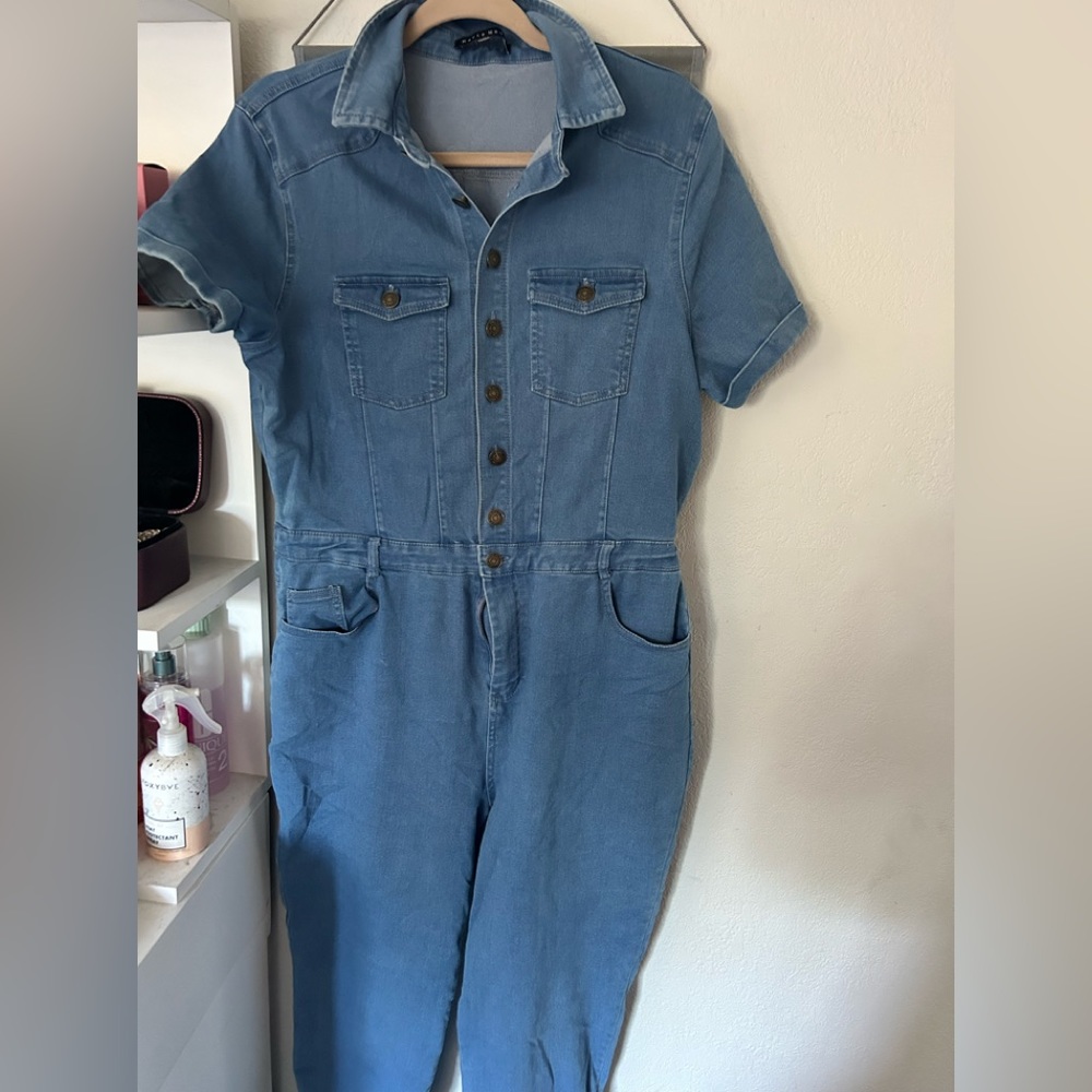 Denim jumpsuit never used good condition